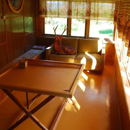 Karineeme House *