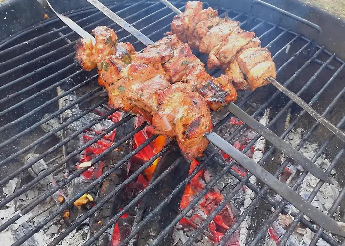 Дом отдыха Karineeme House Mahu