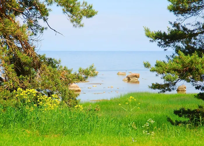 Karineeme House Mahu