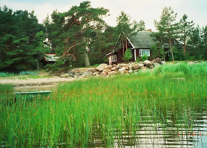 Ferienhaus Karineeme Holiday House Mahu