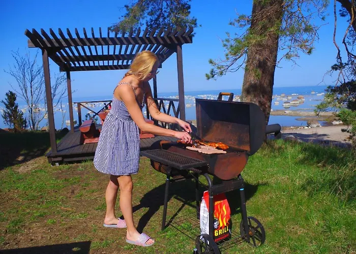 Karineeme House Mahu